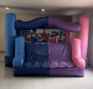Castillo Hinchable Mickey Minnie XL — alquiler en Vicálvaro
