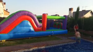 Castillo Hinchable Pista Americana — alquiler en Pinto