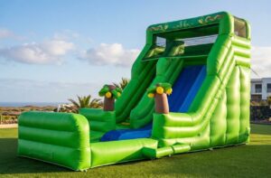 Tobogán Acuático Jungla con Piscina — alquiler en Alcorcón