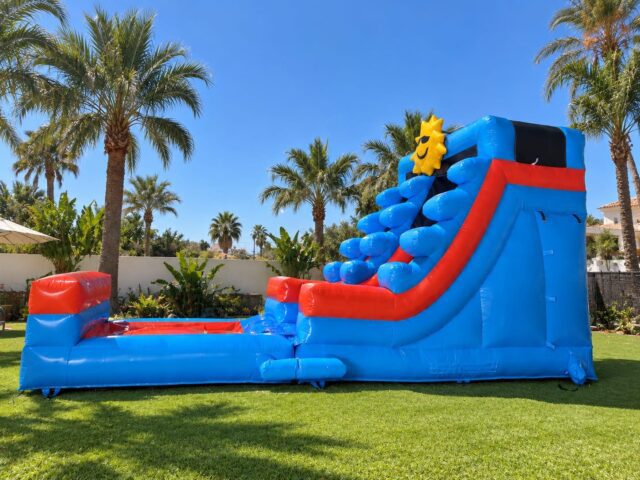 Tobogán acuático hinchable Sol con piscina hinchable incluida – Castillos Hinchables Madrid