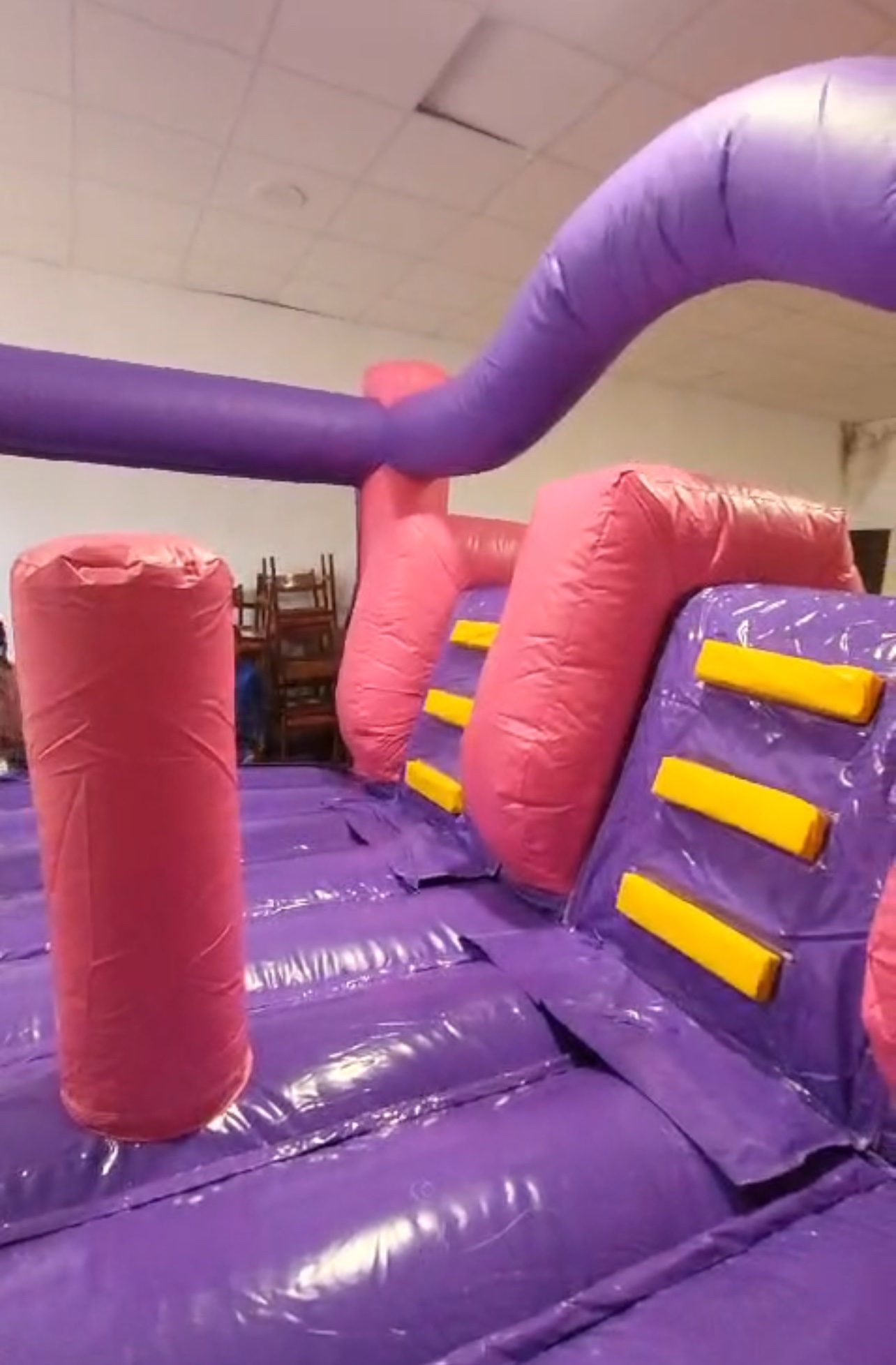 Obstáculos del castillo hinchable doble tobogán Princesas y Unicornios – Castillos Hinchables Madrid